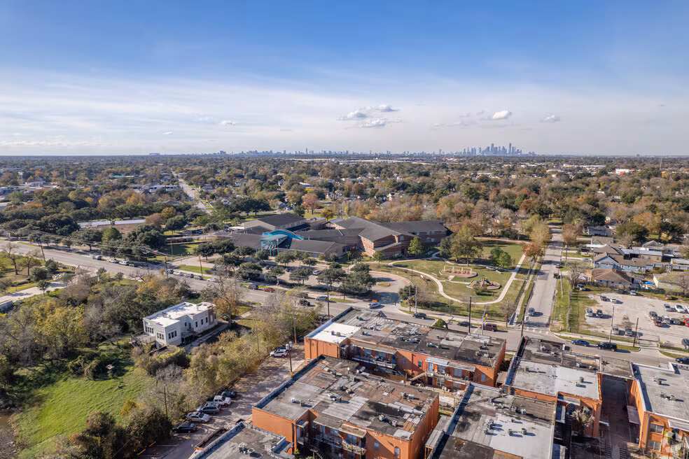 Meadowbrook/Allendale — Houston, TX